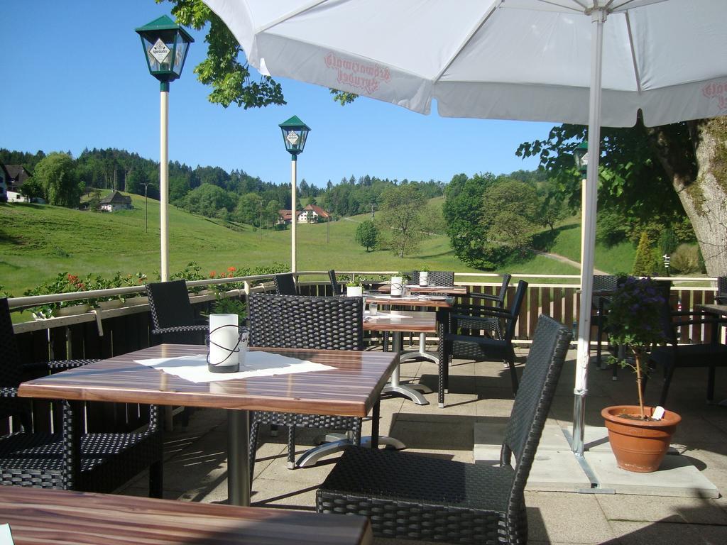 Hotel-Restaurant Kohlenbacher-Hof Waldkirch Buitenkant foto